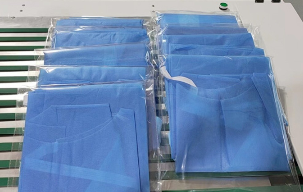 Surgical gown folding and packaging machine – SHANGLAI AUTOMATION ...